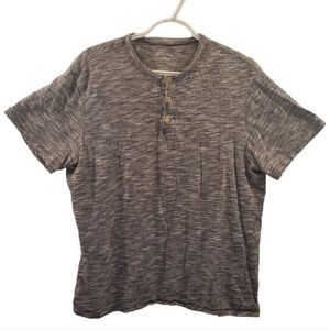 Merona size large Men's button tee